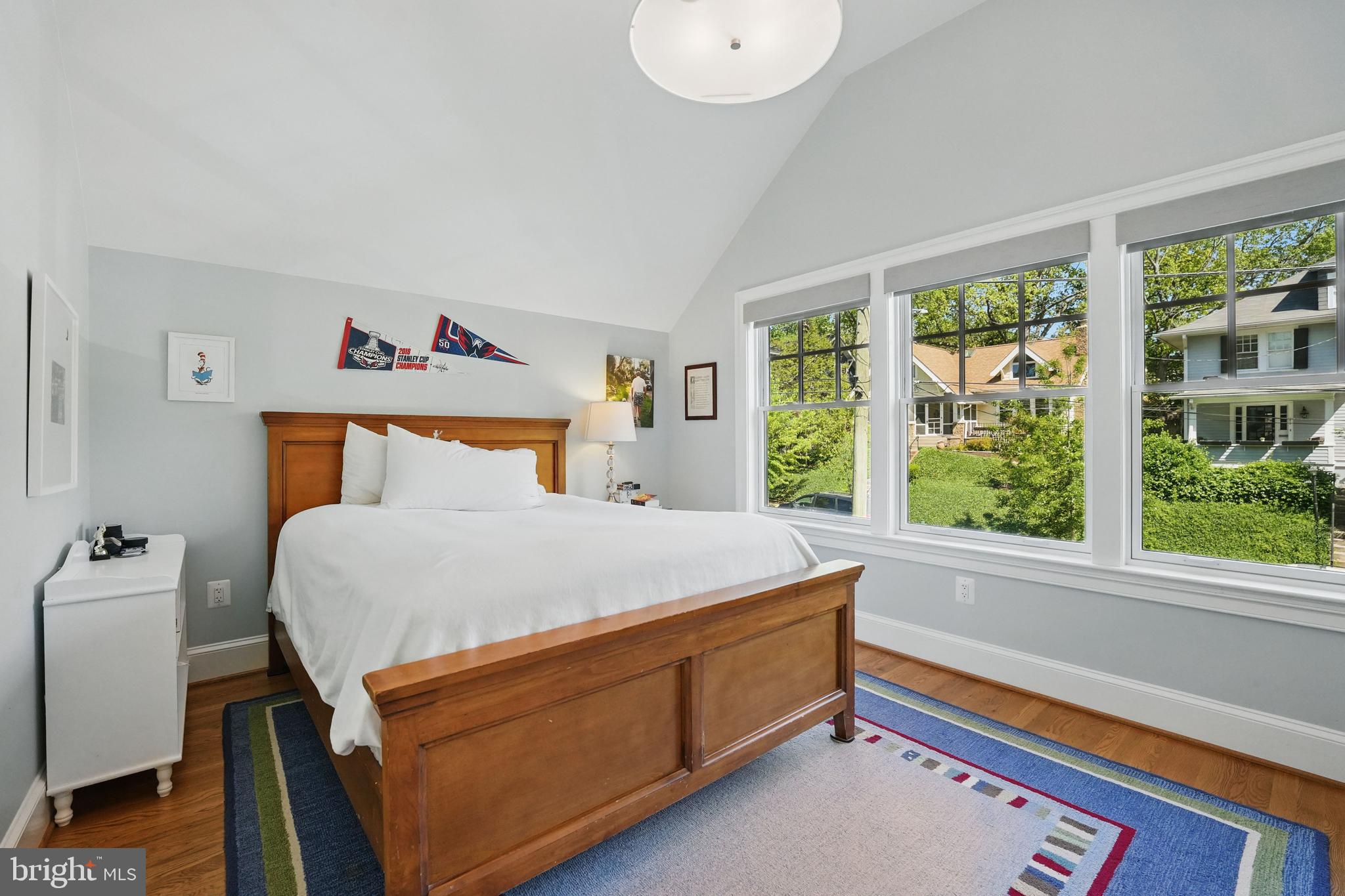 CHEVY CHASE - Residential