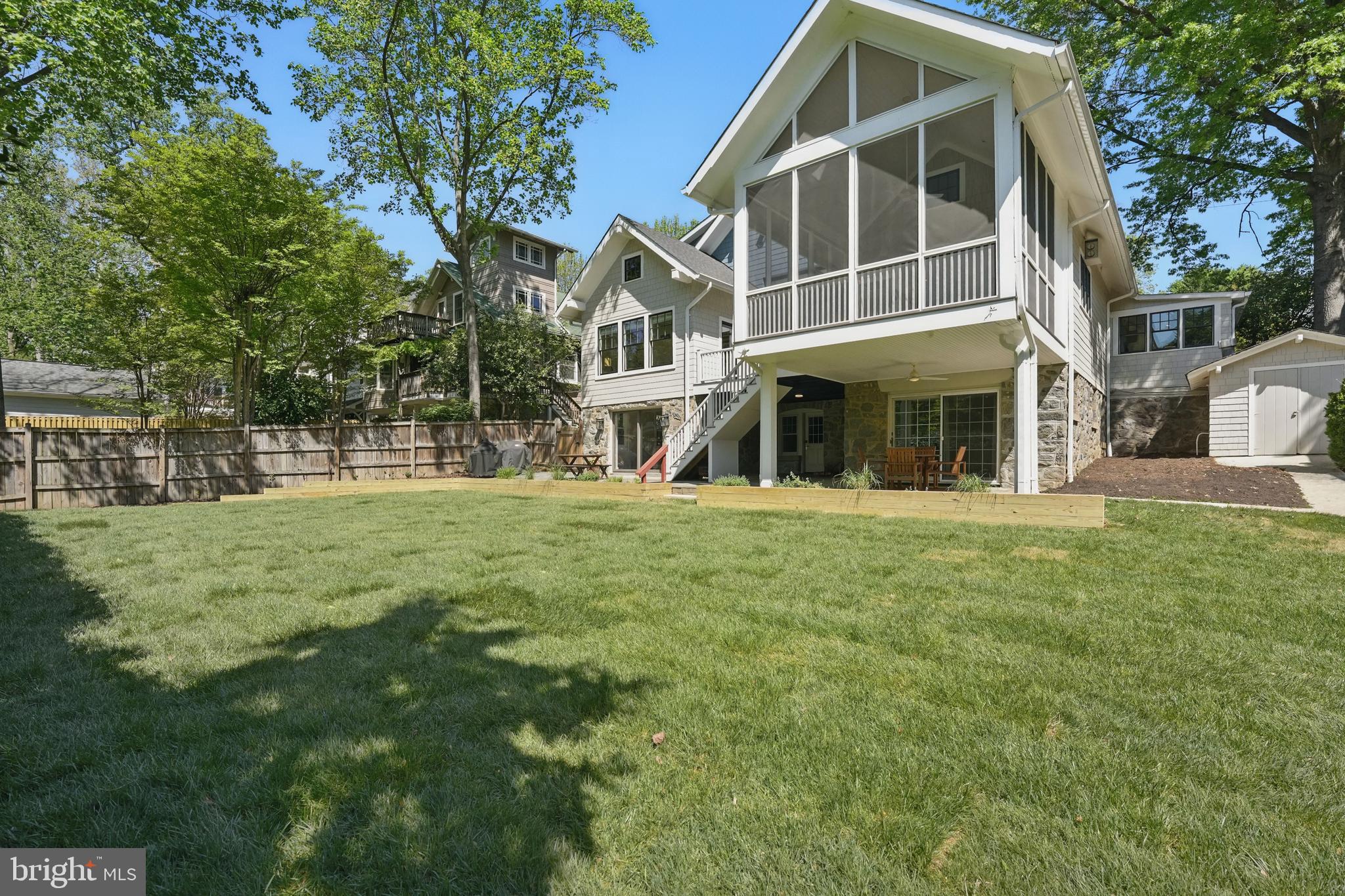 CHEVY CHASE - Residential