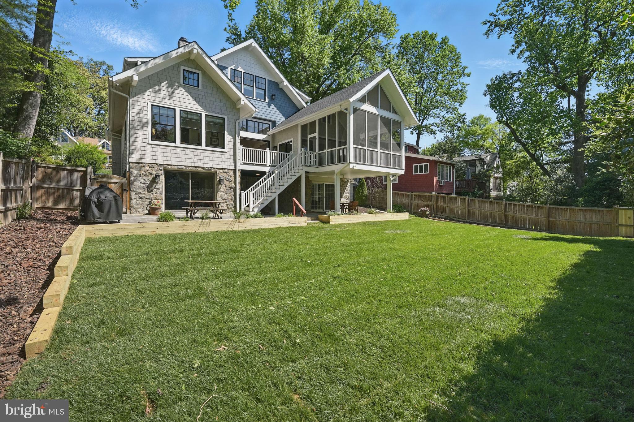 CHEVY CHASE - Residential