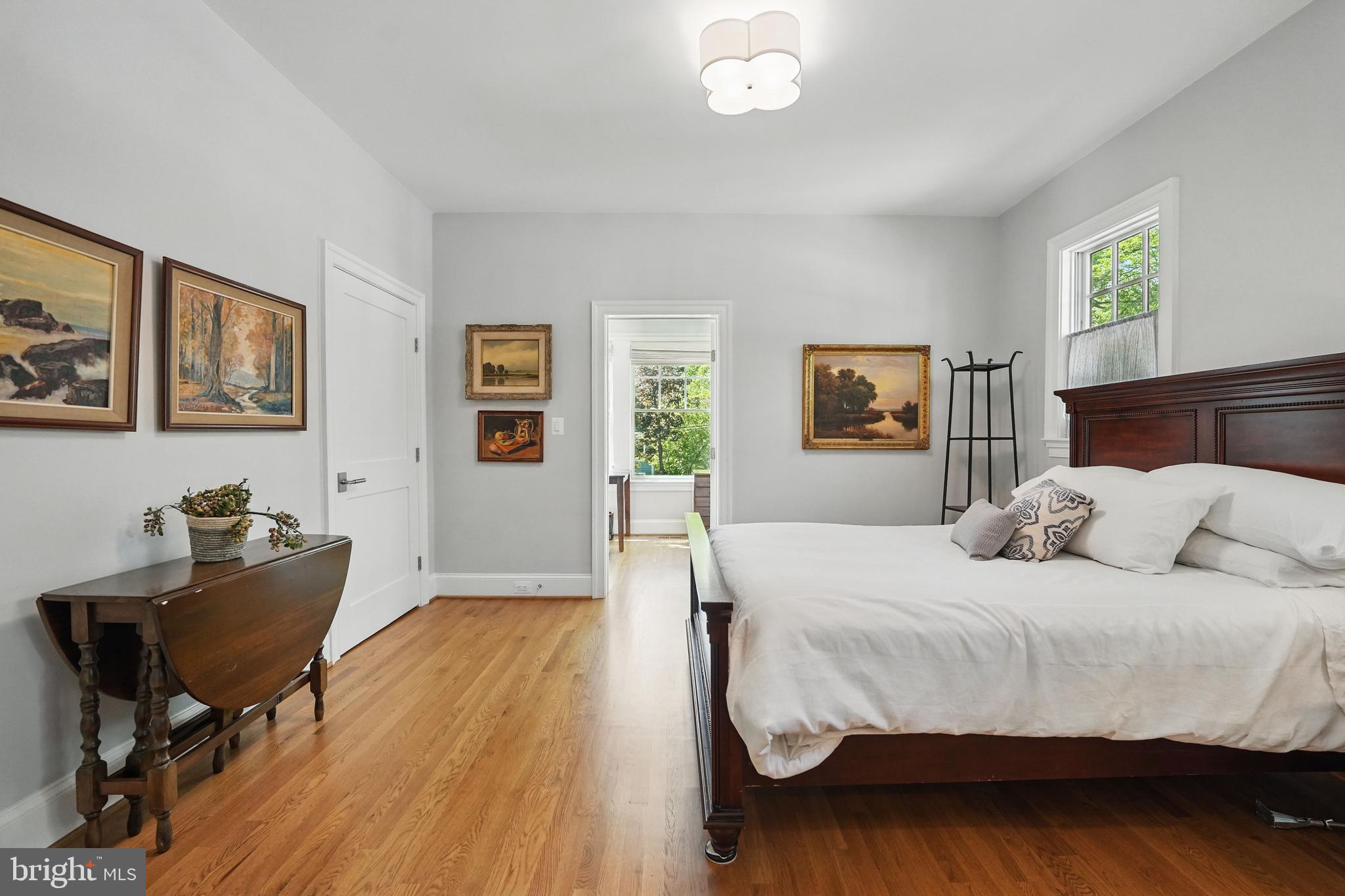 CHEVY CHASE - Residential
