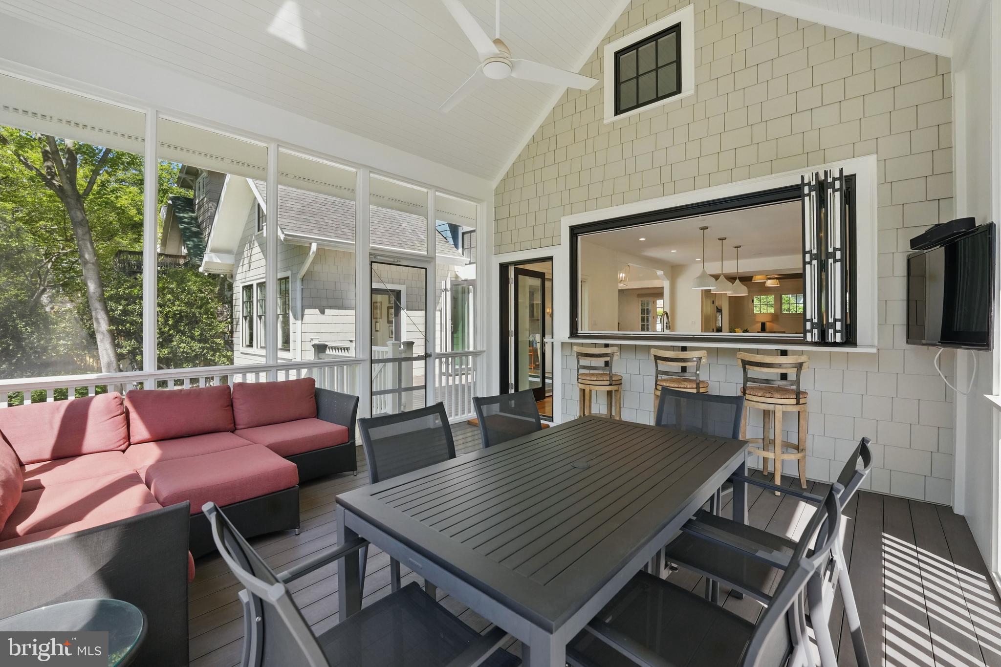 CHEVY CHASE - Residential