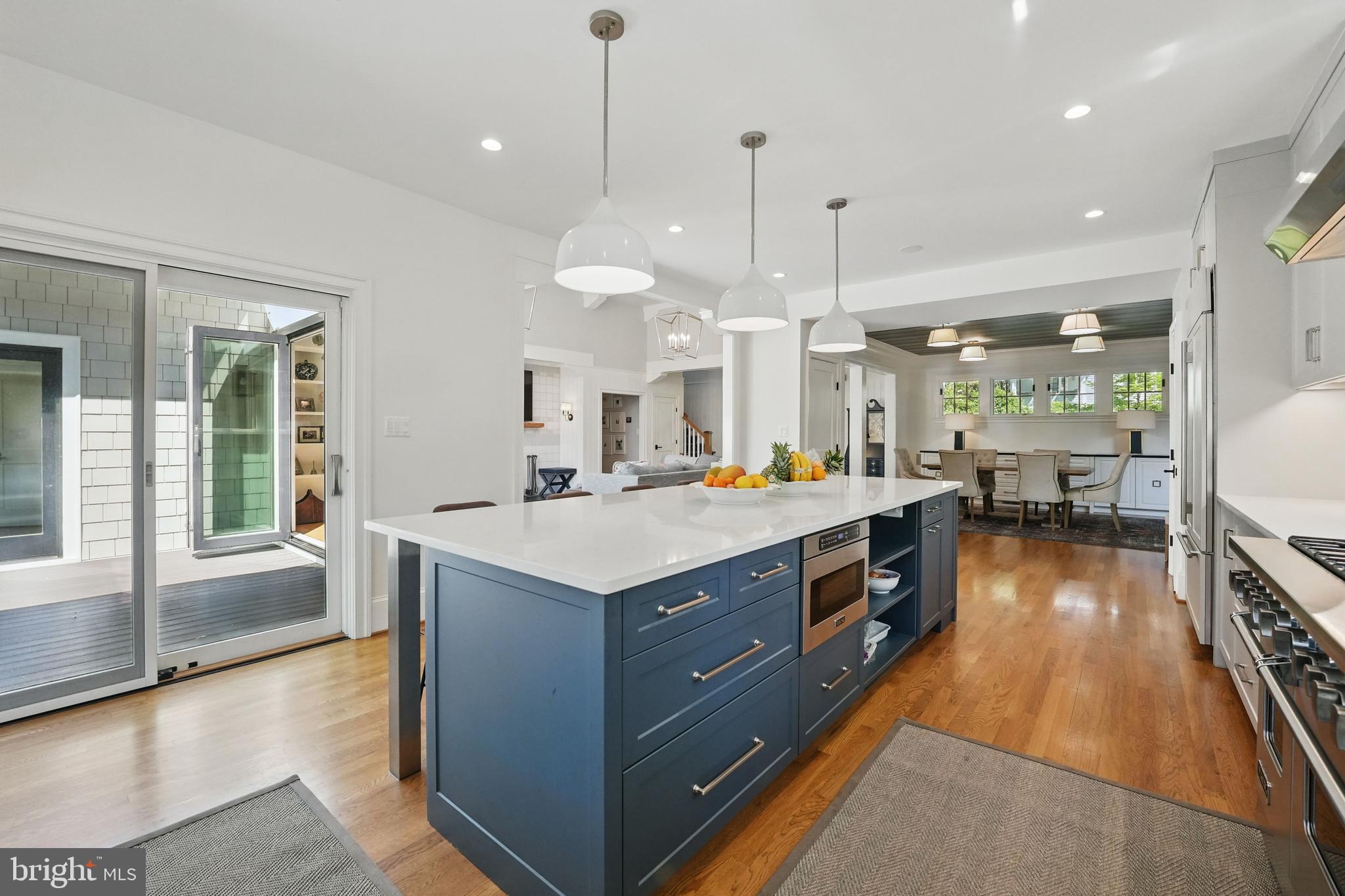 CHEVY CHASE - Residential