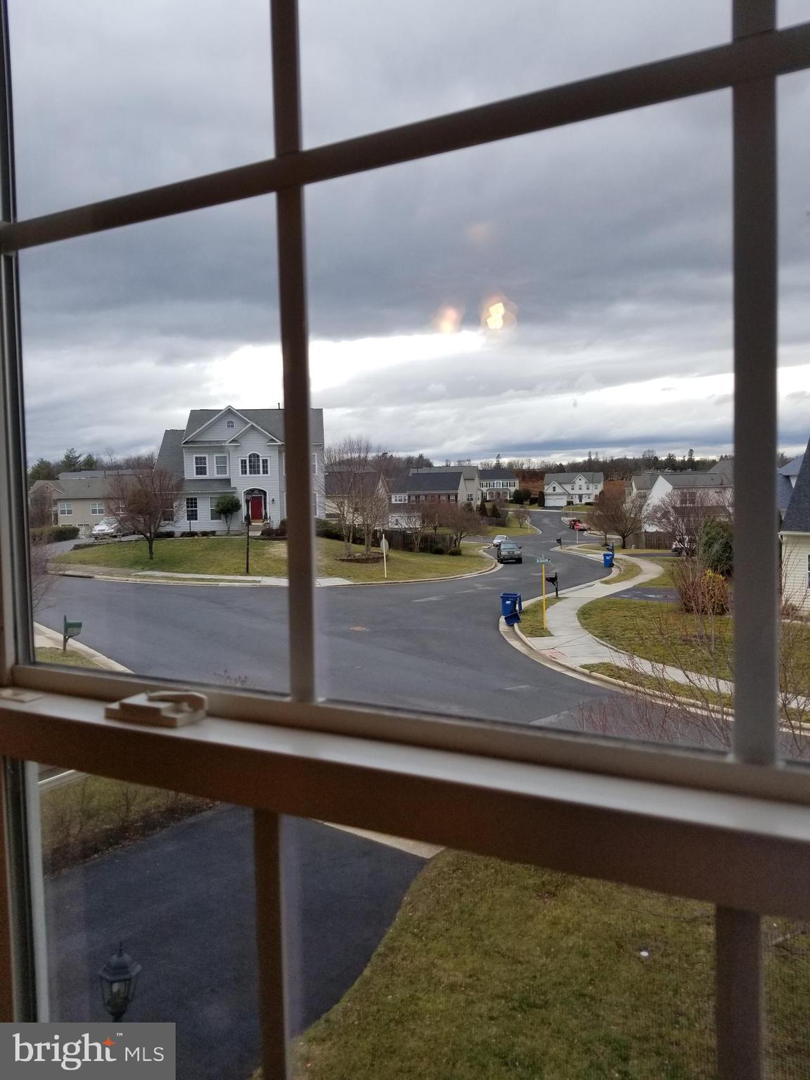 APPLE GLEN - Residential Lease