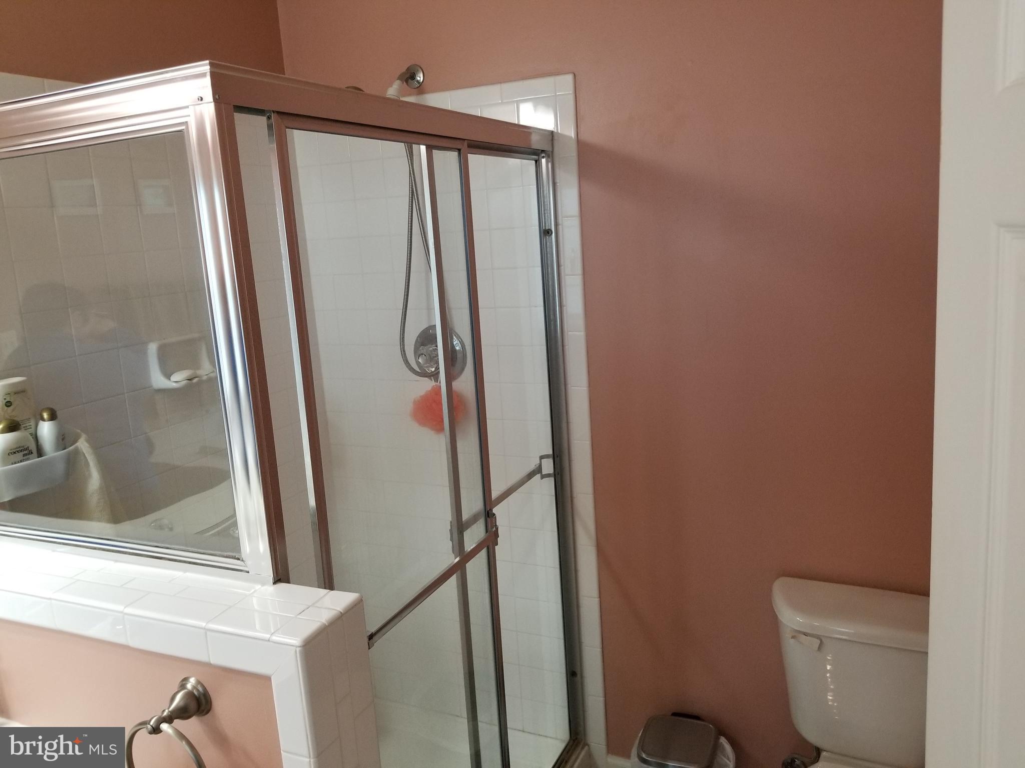 APPLE GLEN - Residential Lease