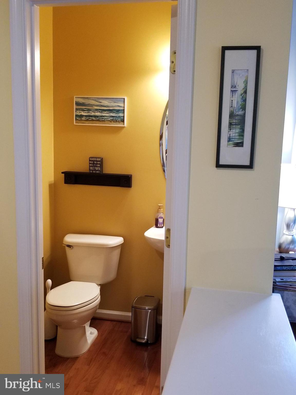 APPLE GLEN - Residential Lease