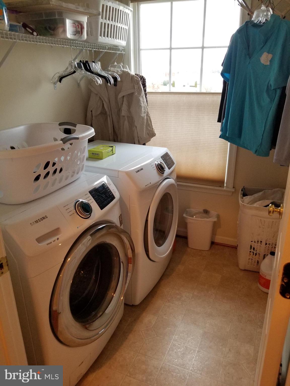 APPLE GLEN - Residential Lease