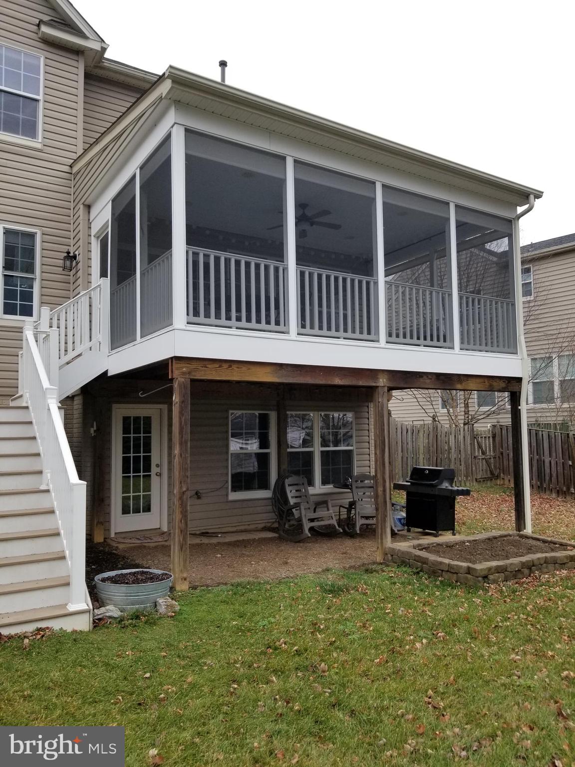 APPLE GLEN - Residential Lease