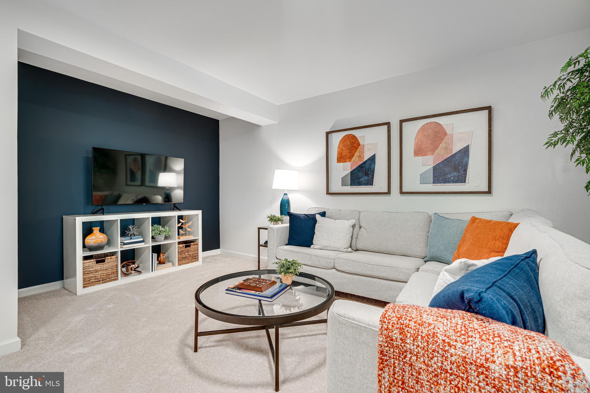 BURKE CENTRE - Residential