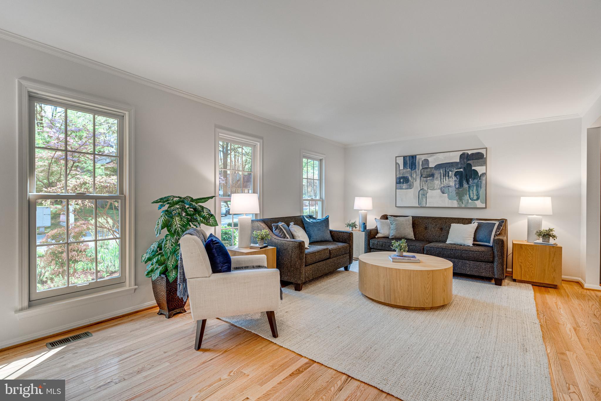 BURKE CENTRE - Residential