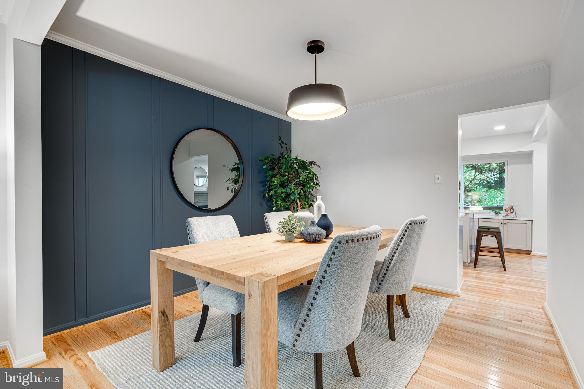 BURKE CENTRE - Residential