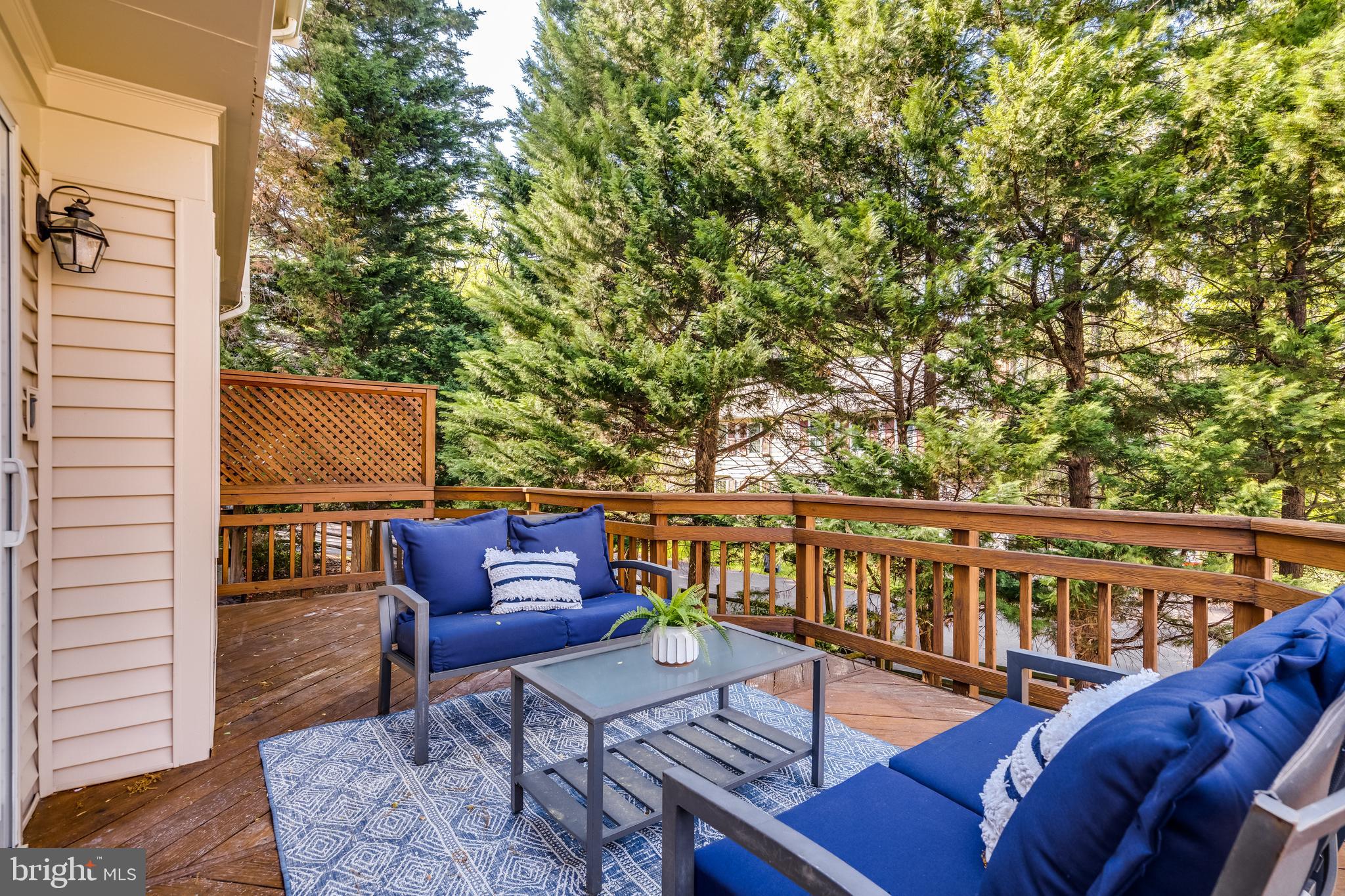 BURKE CENTRE - Residential