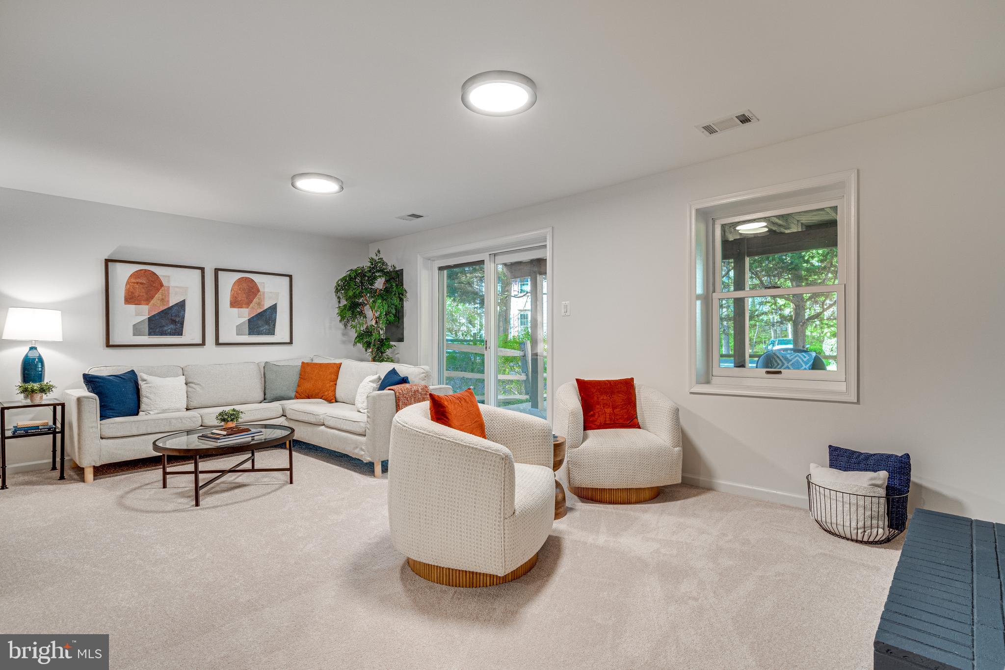 BURKE CENTRE - Residential