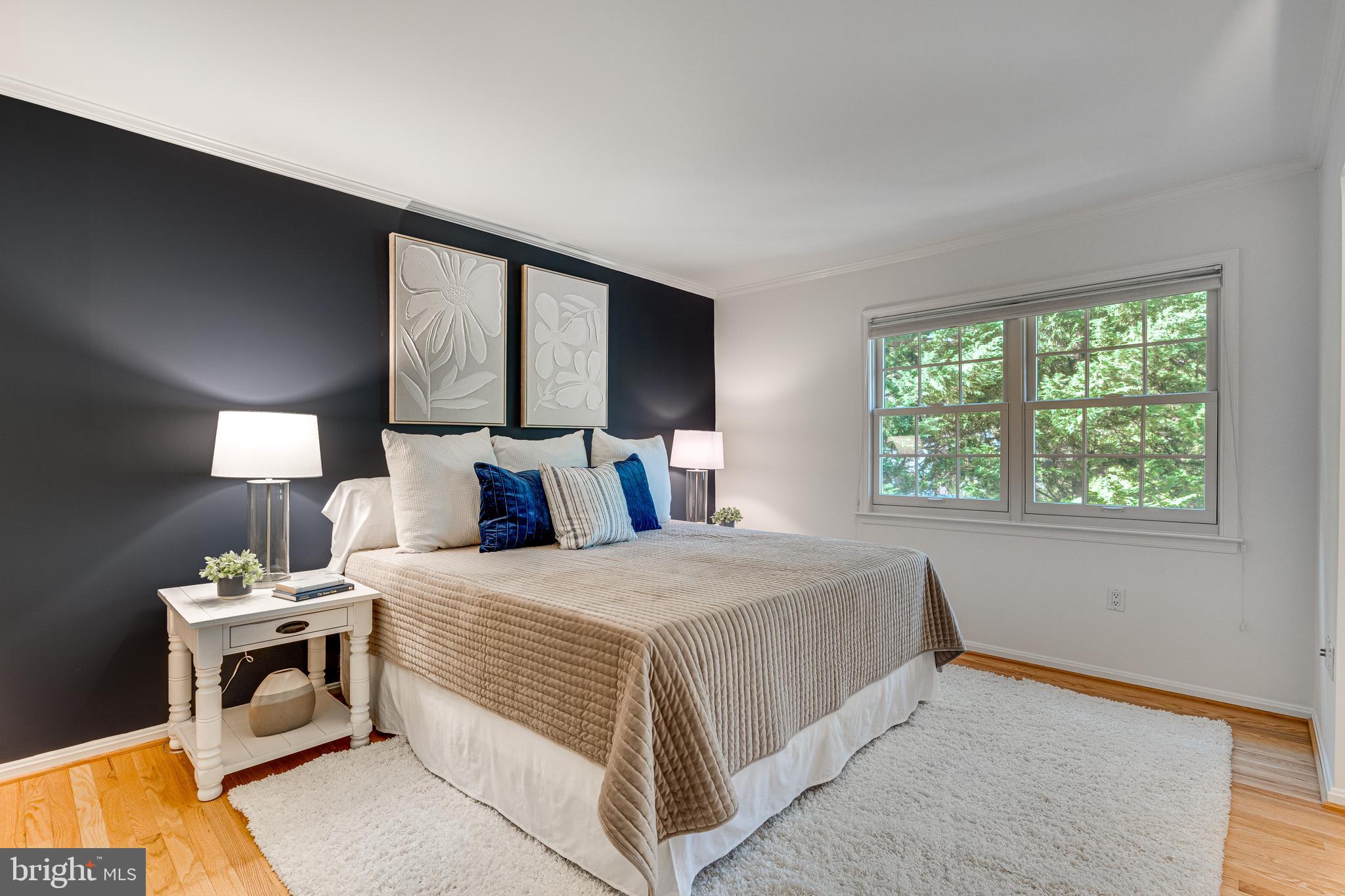 BURKE CENTRE - Residential