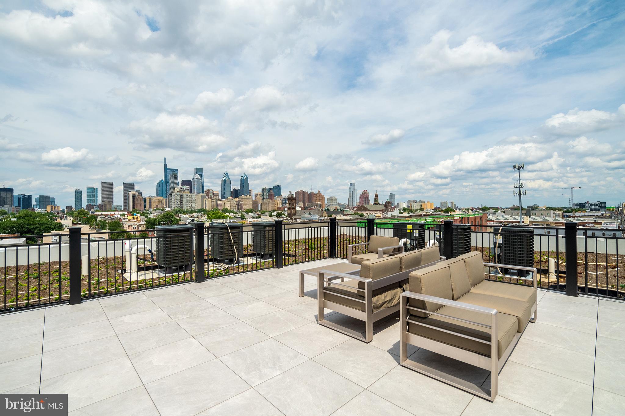 GRADUATE HOSPITAL - Residential Lease