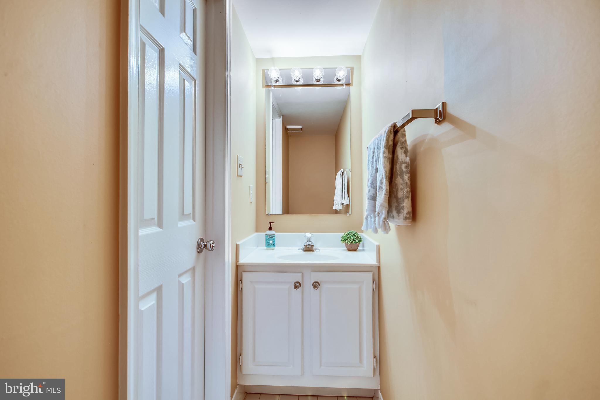 QUAKER HILL - Residential