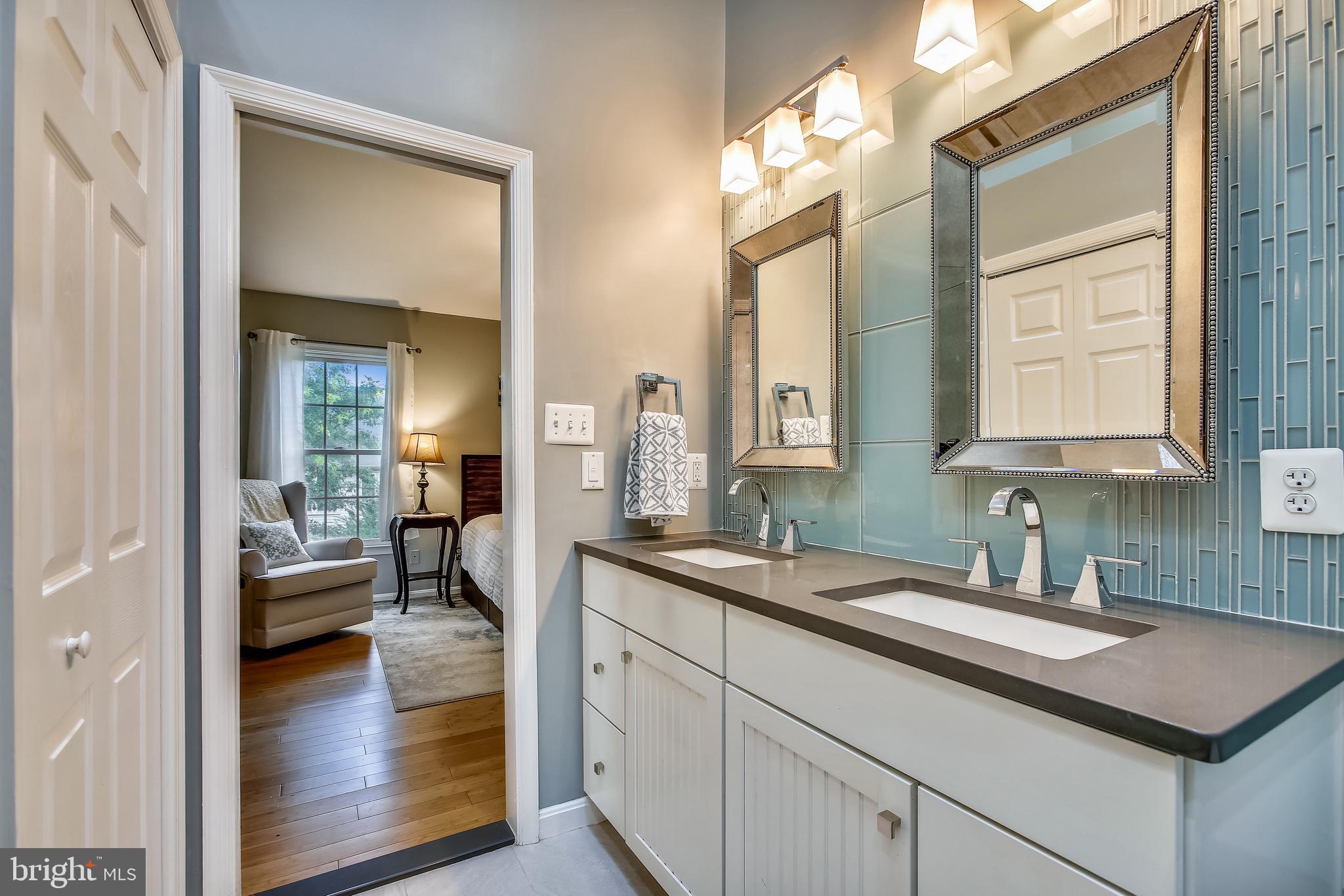 QUAKER HILL - Residential