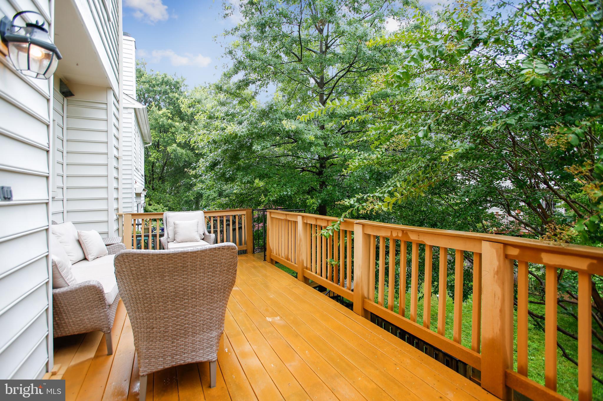 QUAKER HILL - Residential