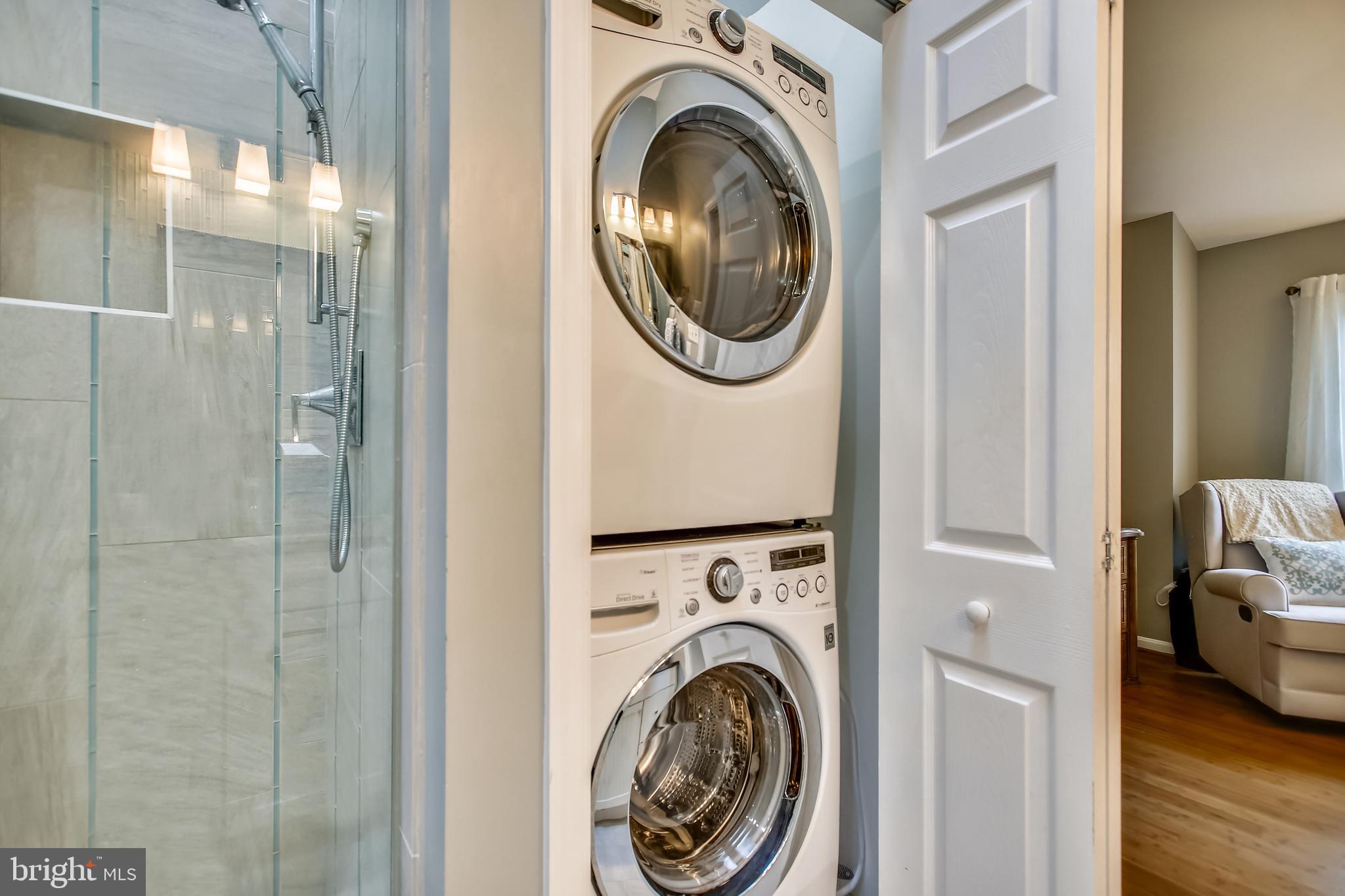 QUAKER HILL - Residential