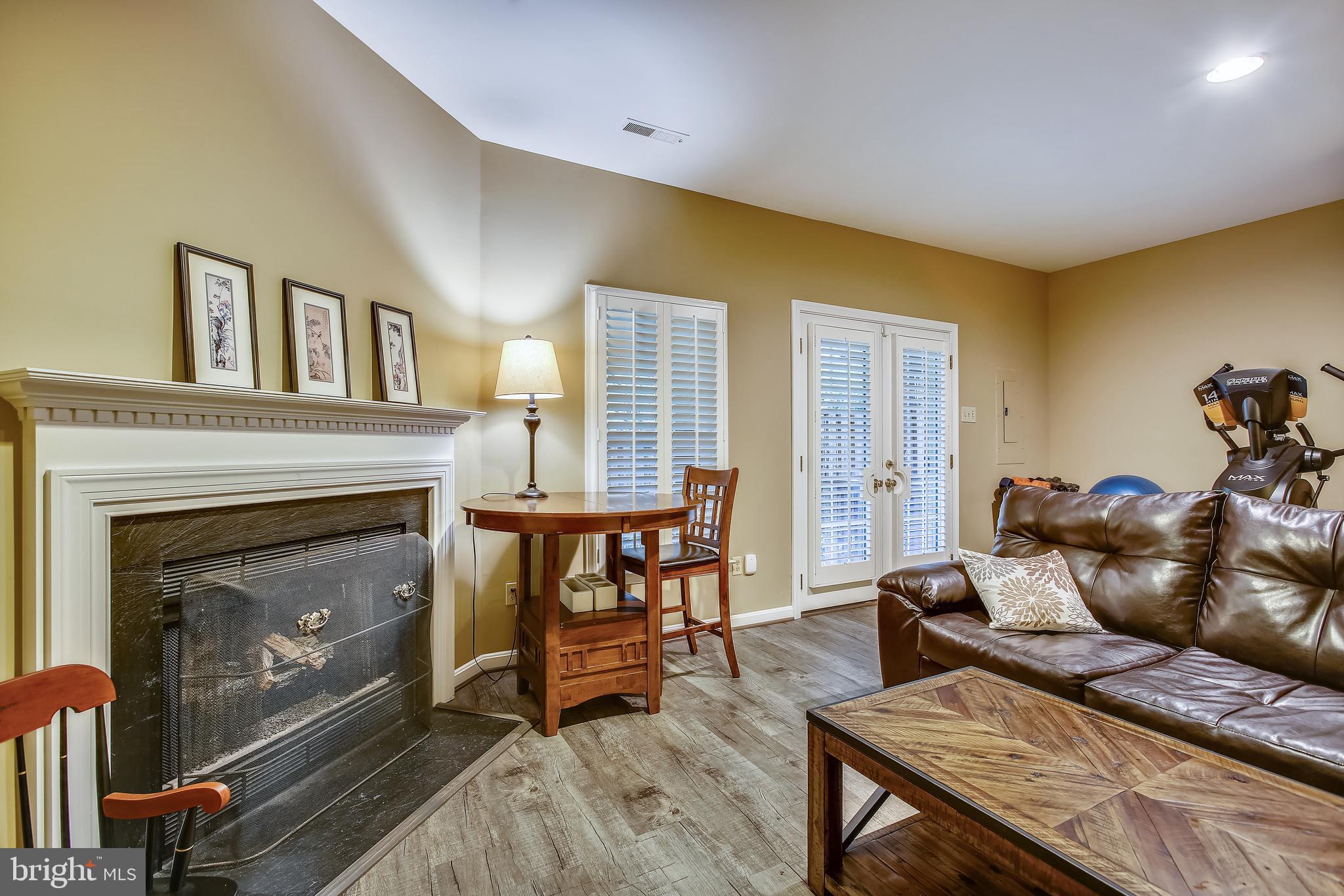 QUAKER HILL - Residential