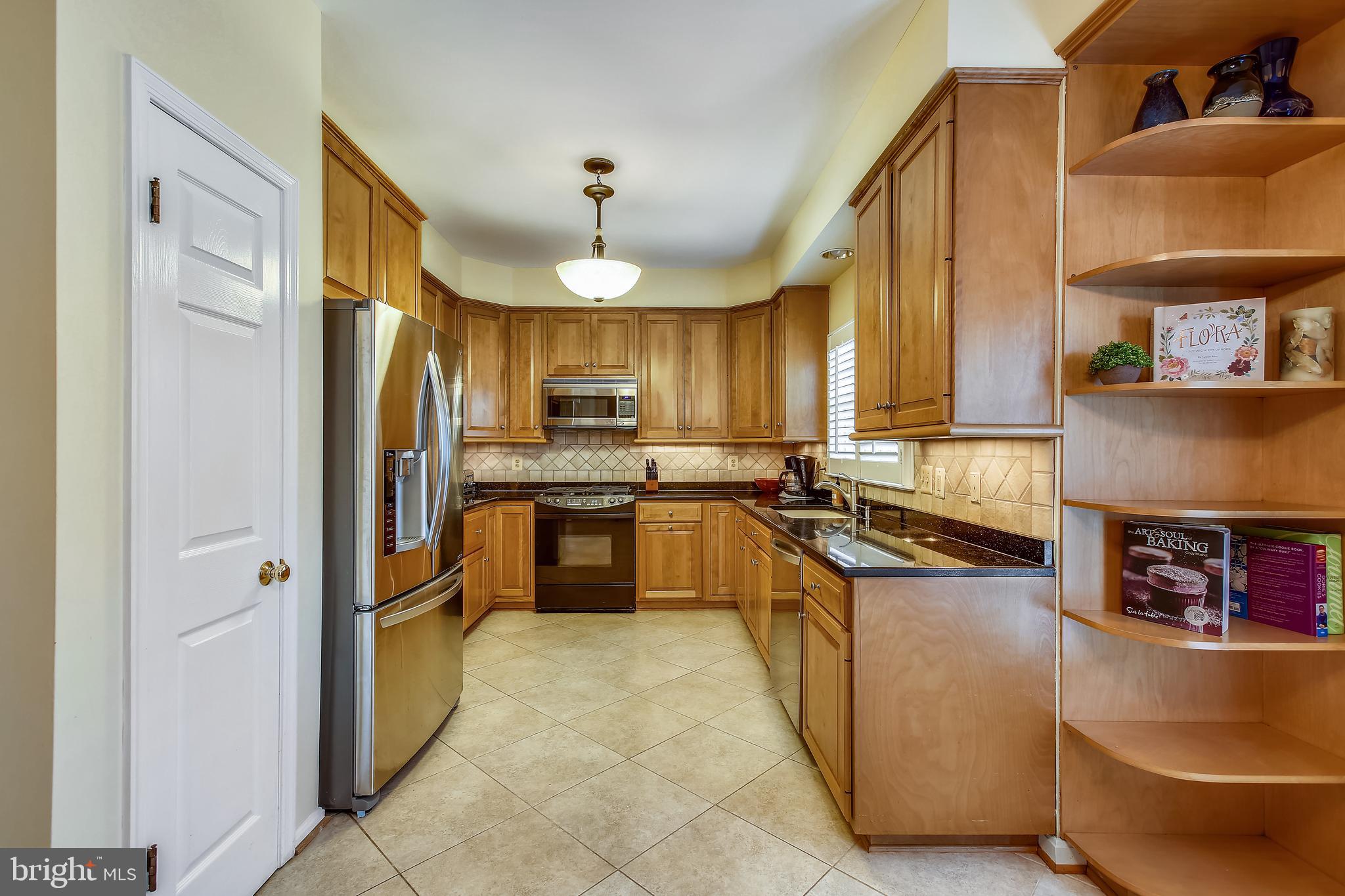 QUAKER HILL - Residential