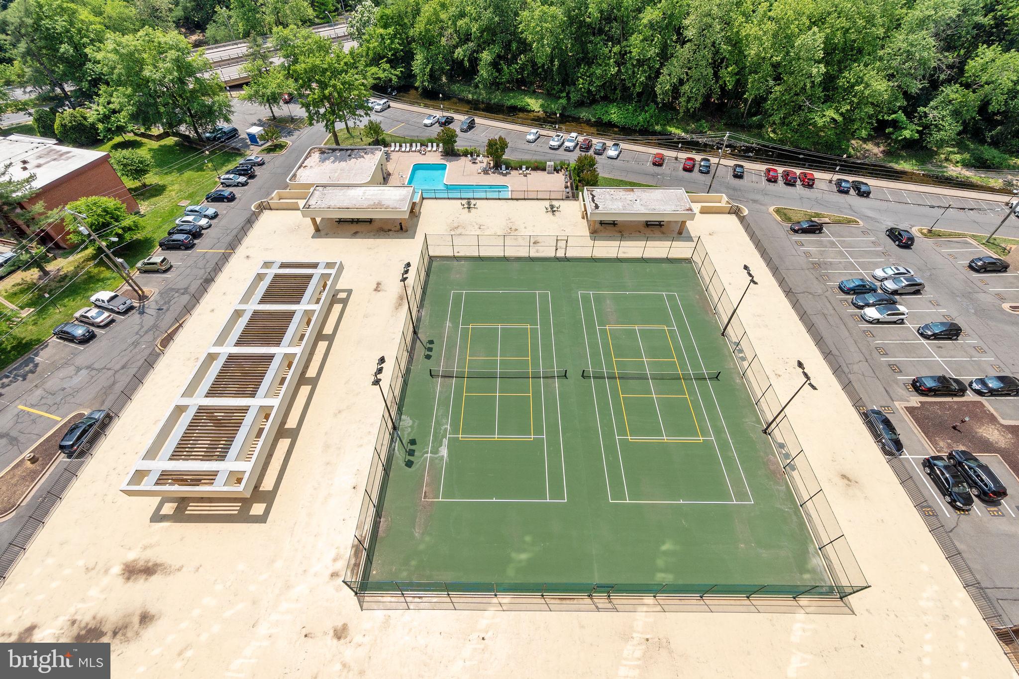 BRITTANY - Residential