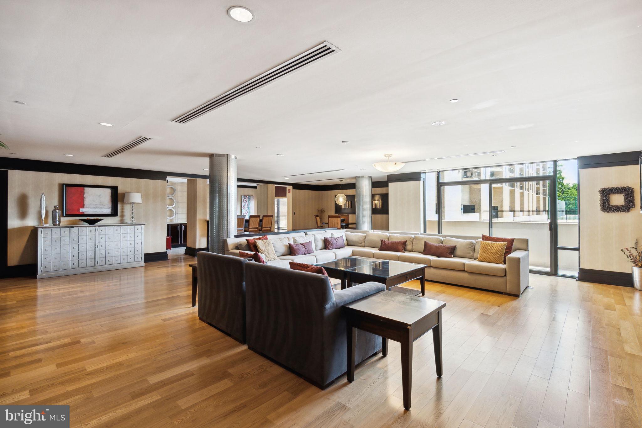 BRITTANY - Residential