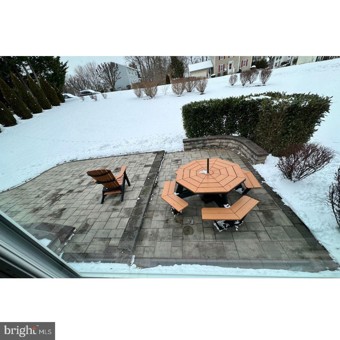 PINEDALE WOODS - Residential