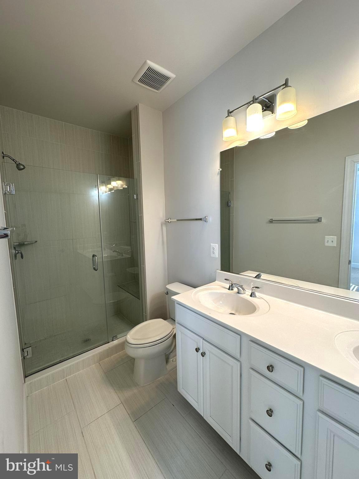 CENTRAL PARK - Residential Lease