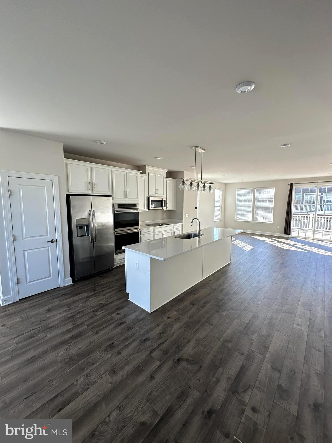 CENTRAL PARK - Residential Lease