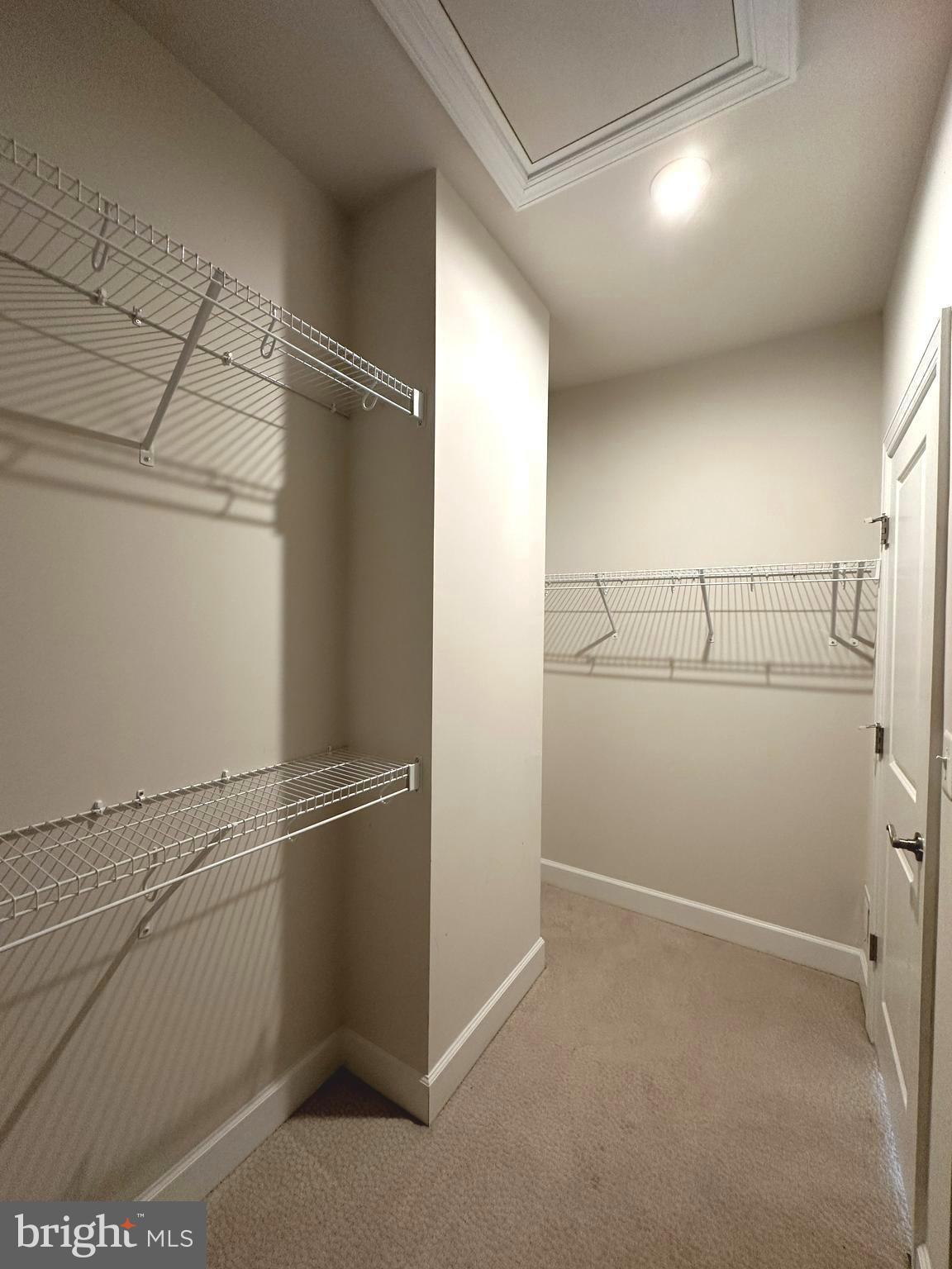 CENTRAL PARK - Residential Lease