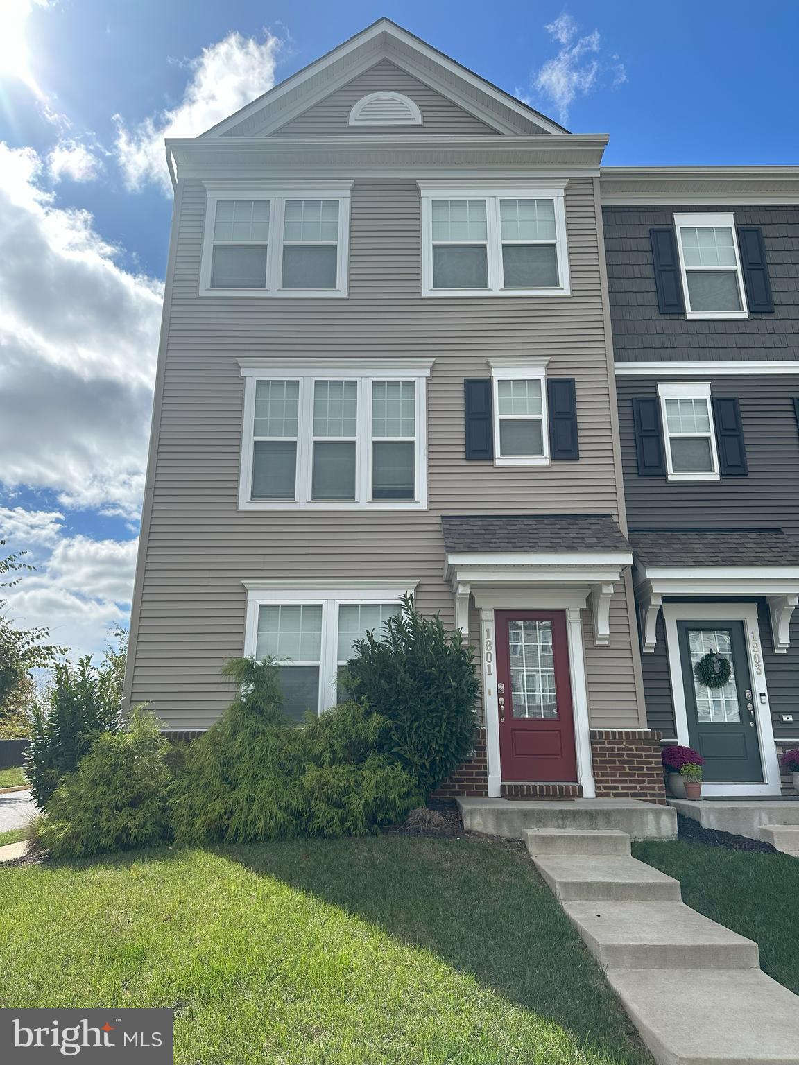 CENTRAL PARK - Residential Lease