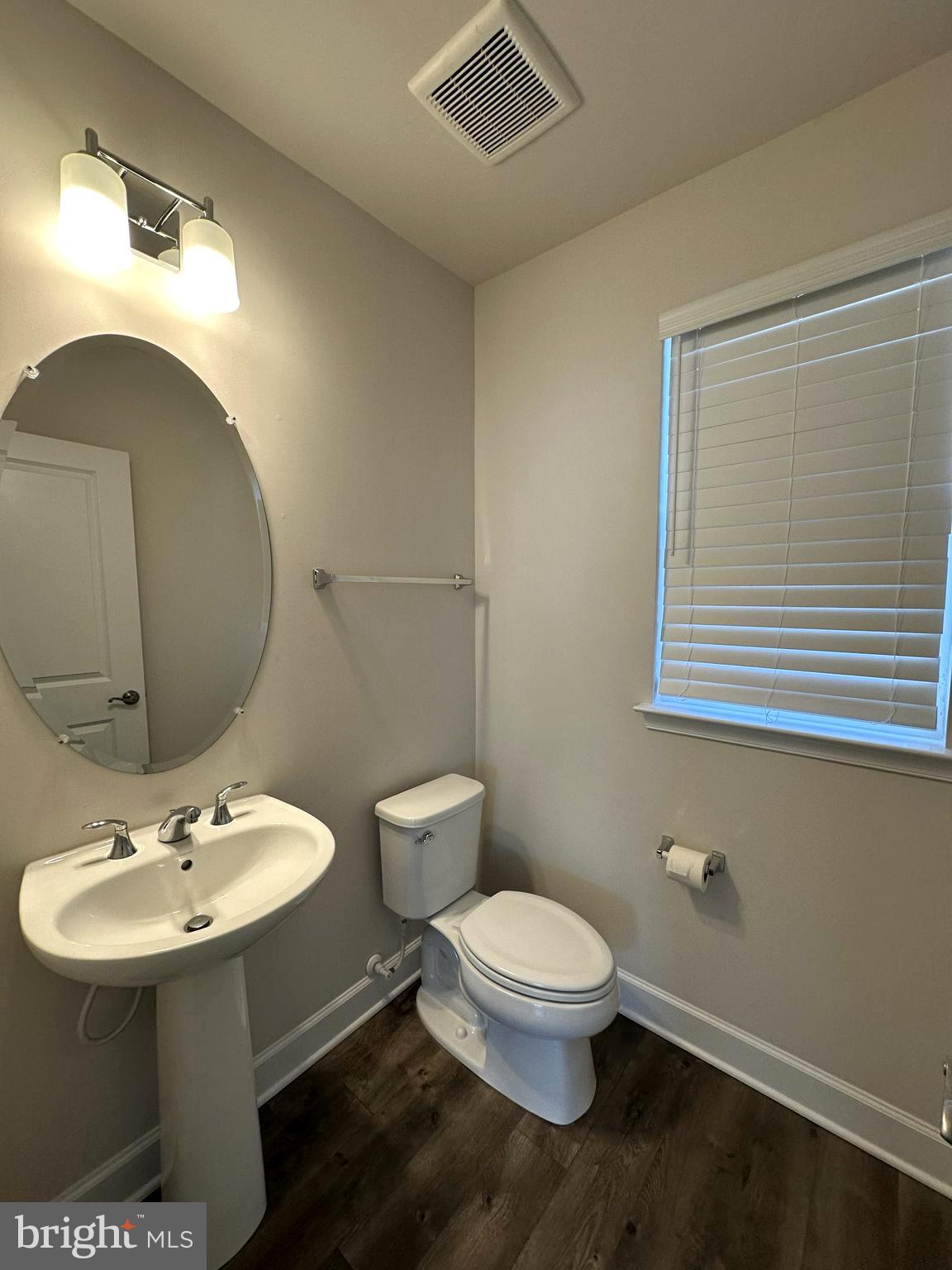 CENTRAL PARK - Residential Lease