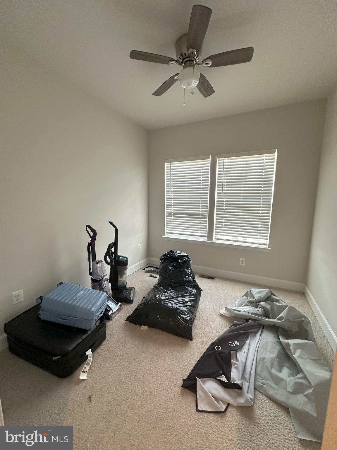 CENTRAL PARK - Residential Lease