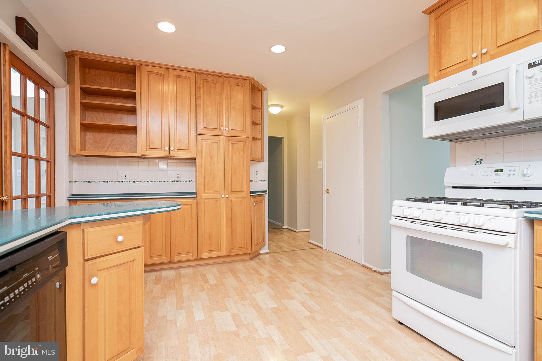 ROCKSHIRE - Residential