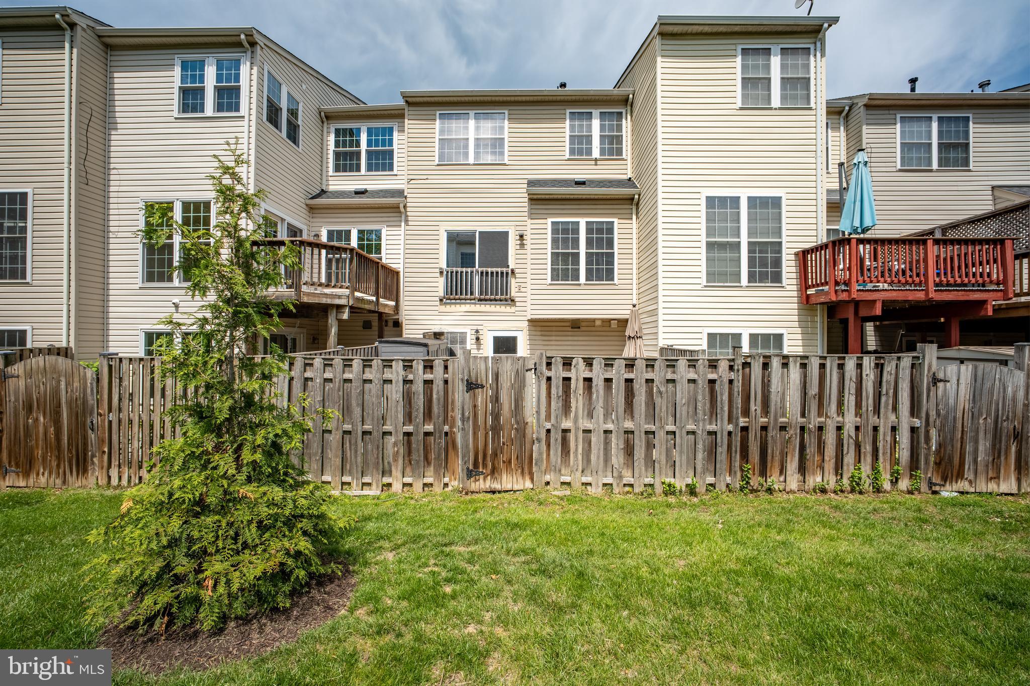 FAIRCREST NORTH - Residential
