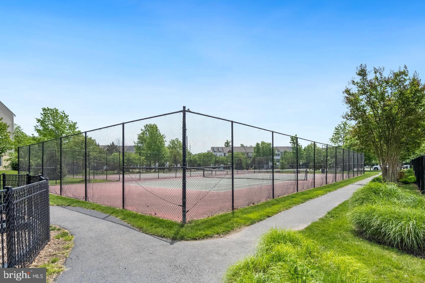 FAIRCREST NORTH - Residential