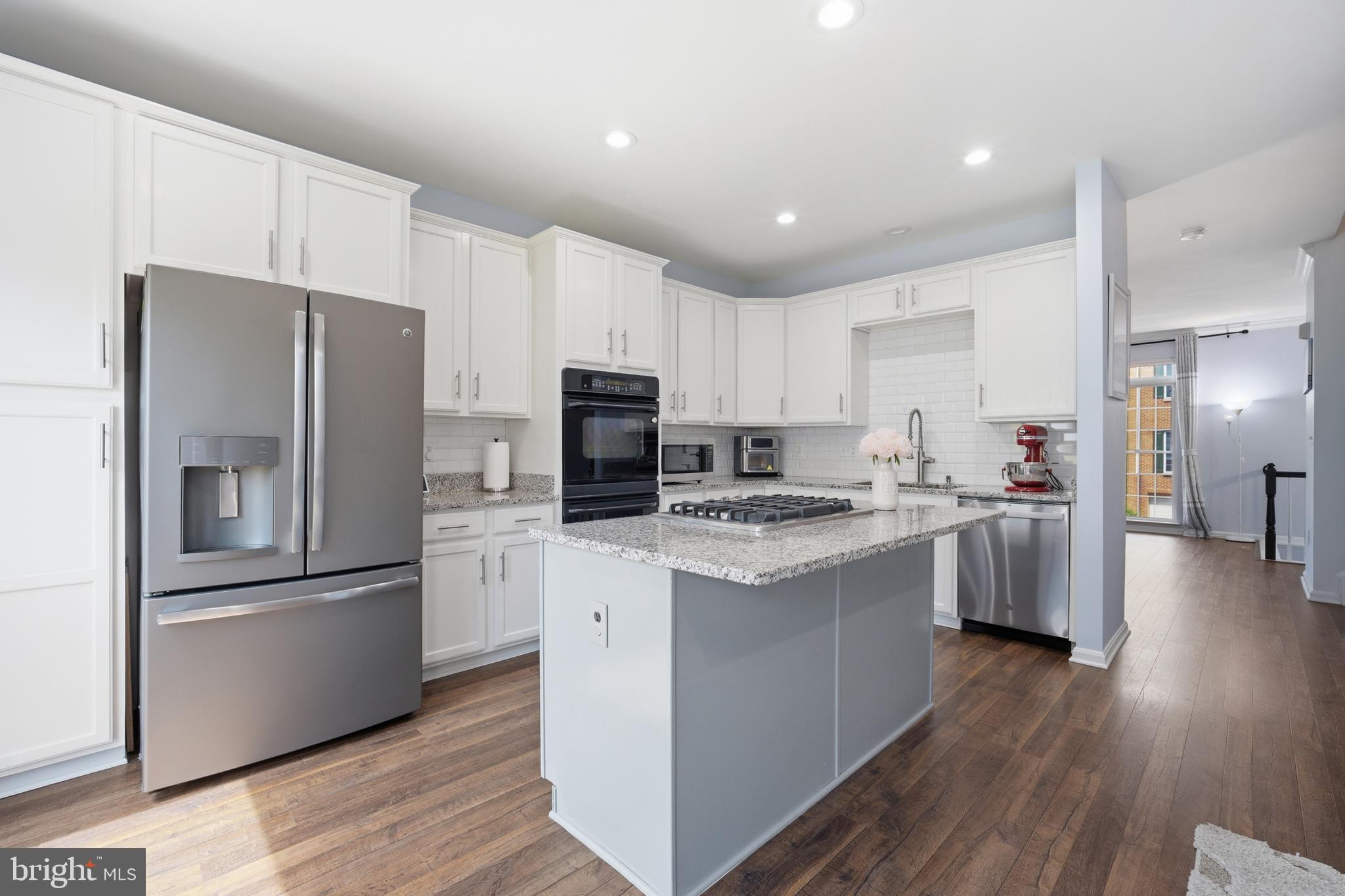 FAIRCREST NORTH - Residential