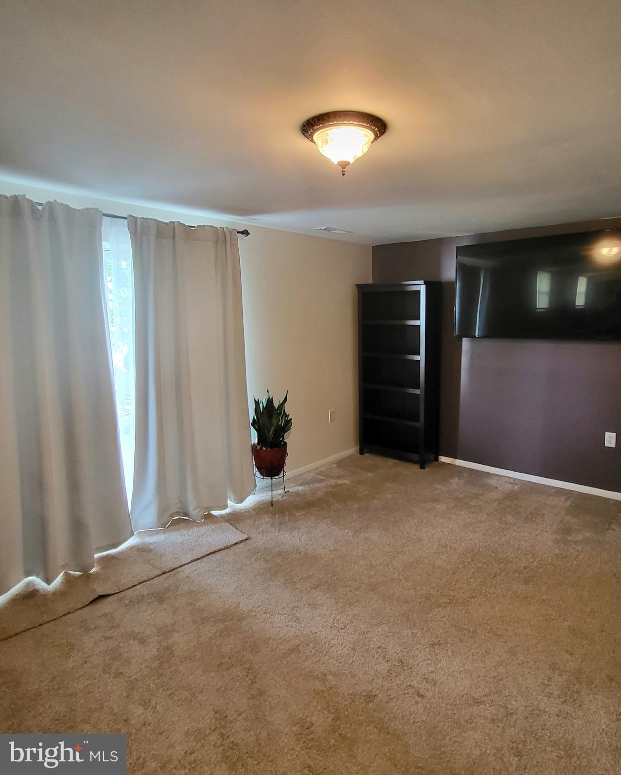 VILLAGE OF OLDE MILL - Residential