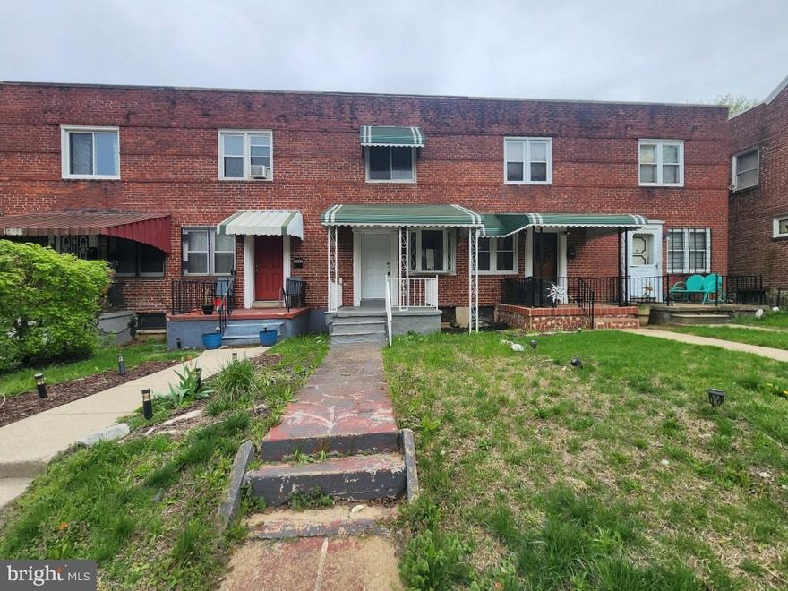 Welcome to this charming Colonial townhouse that is near Gwynns Falls Park and Druid Hill Park. This home offers a very spacious living area with lots of natural lighting, a dining area and a kitchen that is waiting for your creativity. Go up to the second level and to check out the two cozy bedrooms and a well-appointed full bathroom. Step outside to relax on the porch, ideal for morning coffee or evening relaxation. This property is a fantastic opportunity for those seeking a home in a desirable location. Don’t miss out on making it yours! Scheduled your showings now!