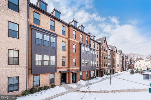 12342 AZURE LANE 24 FAIRFAX VA 22033