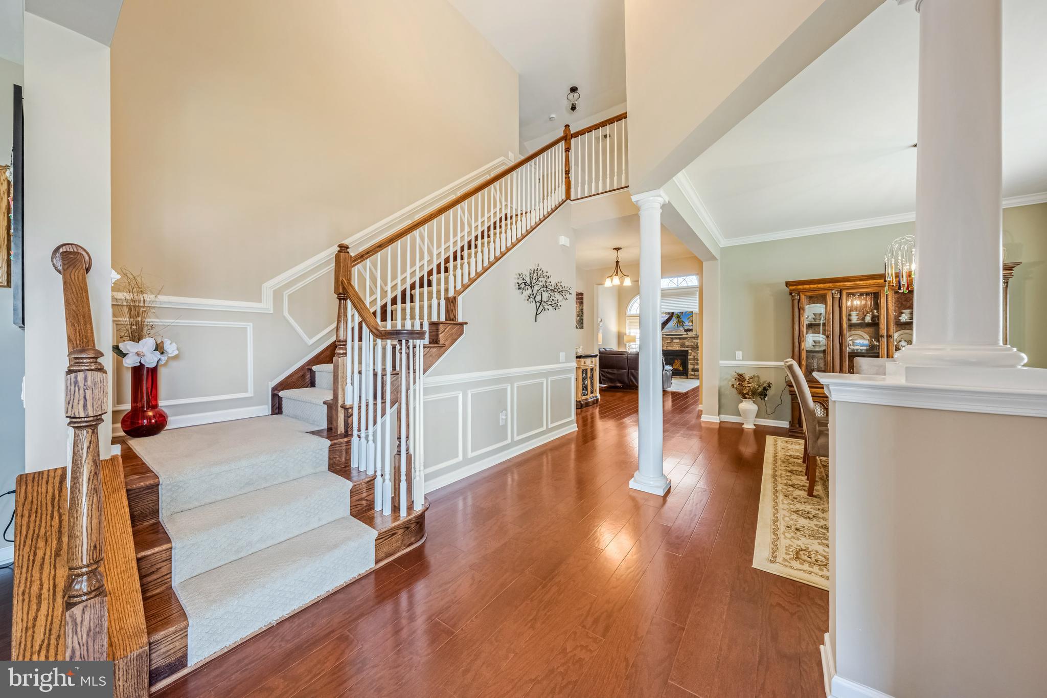 4406 COLONIAL