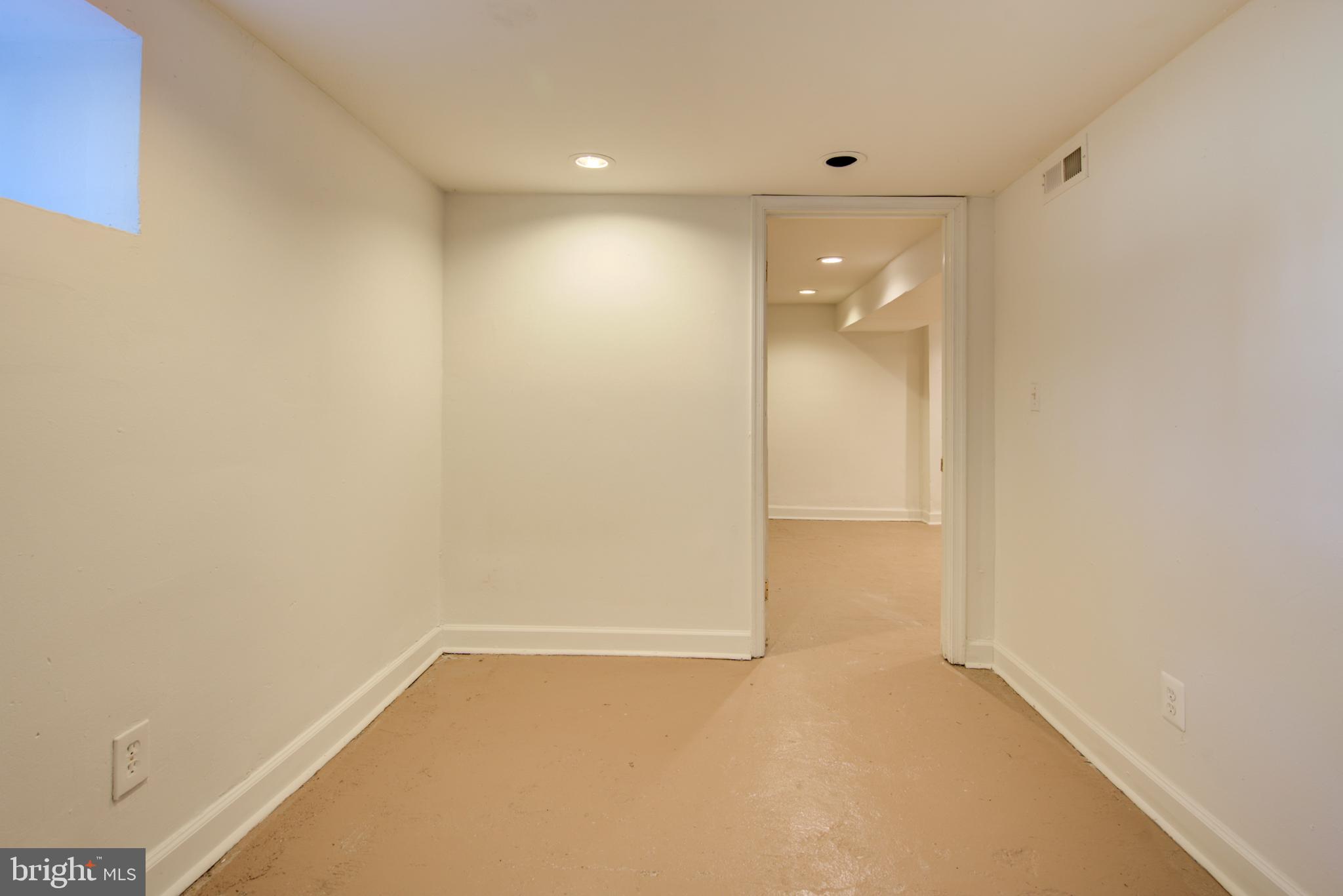 WARD 27 - Residential