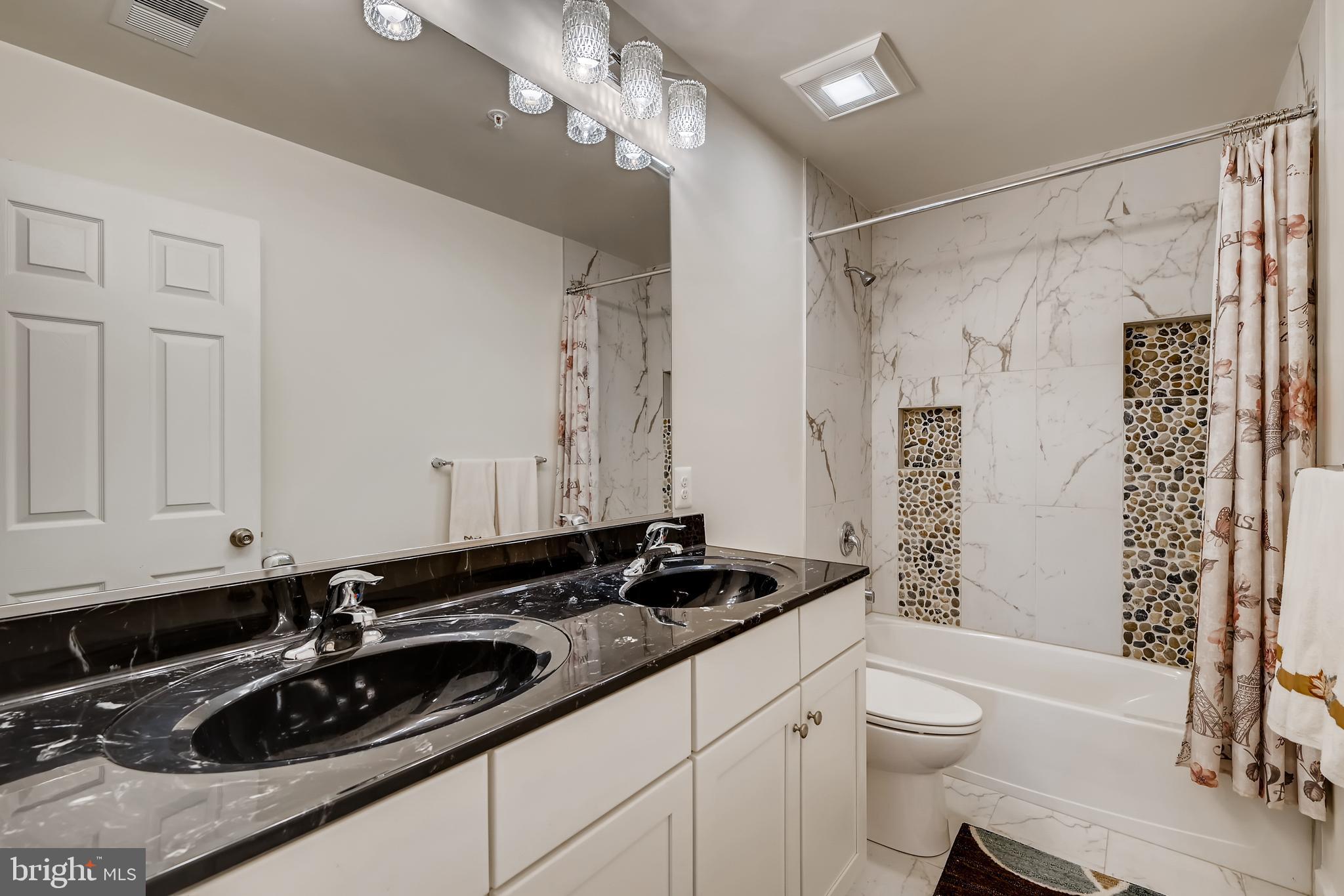 OWINGS MILLS - Residential