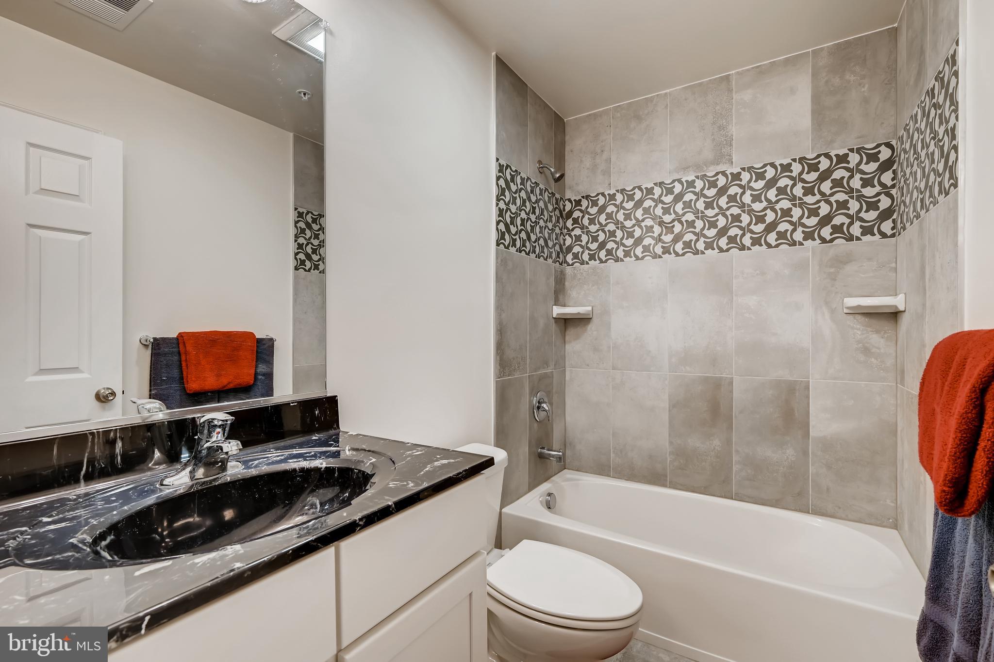 OWINGS MILLS - Residential