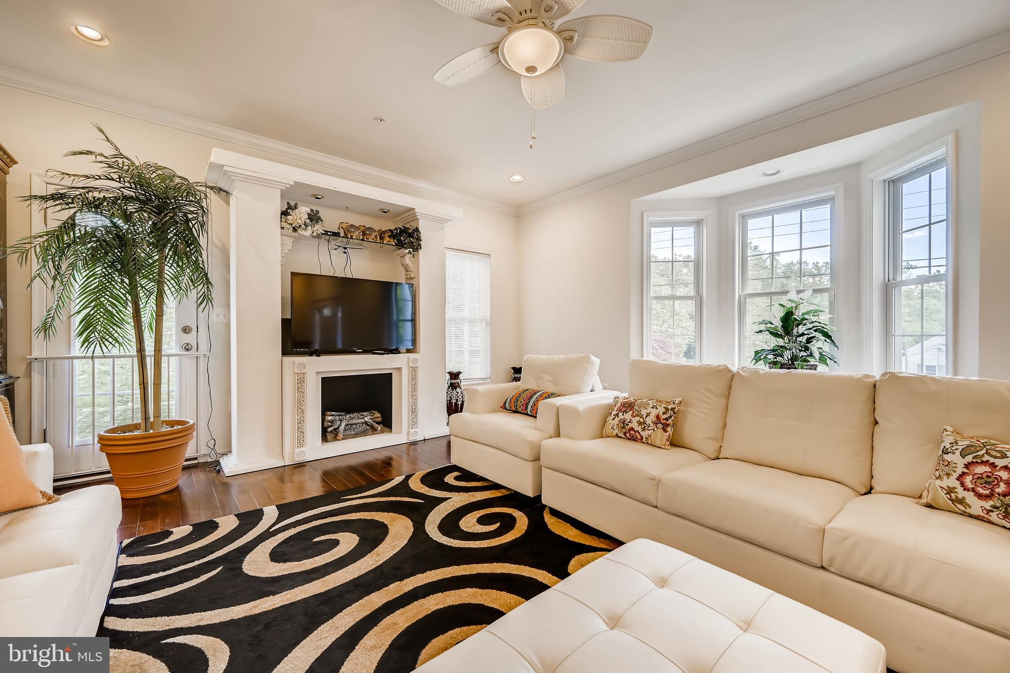 OWINGS MILLS - Residential