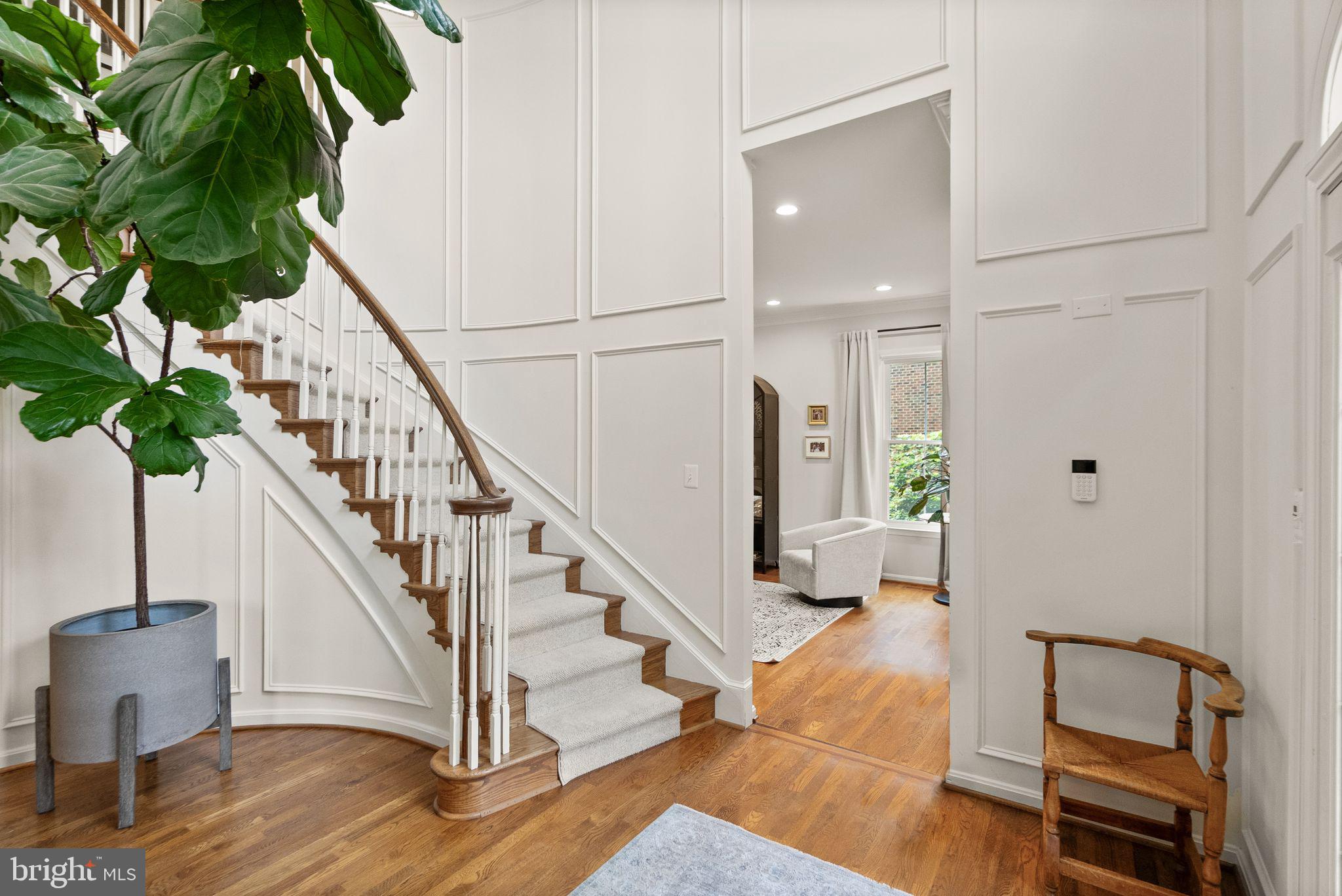 BRADDOCK MANOR - Residential