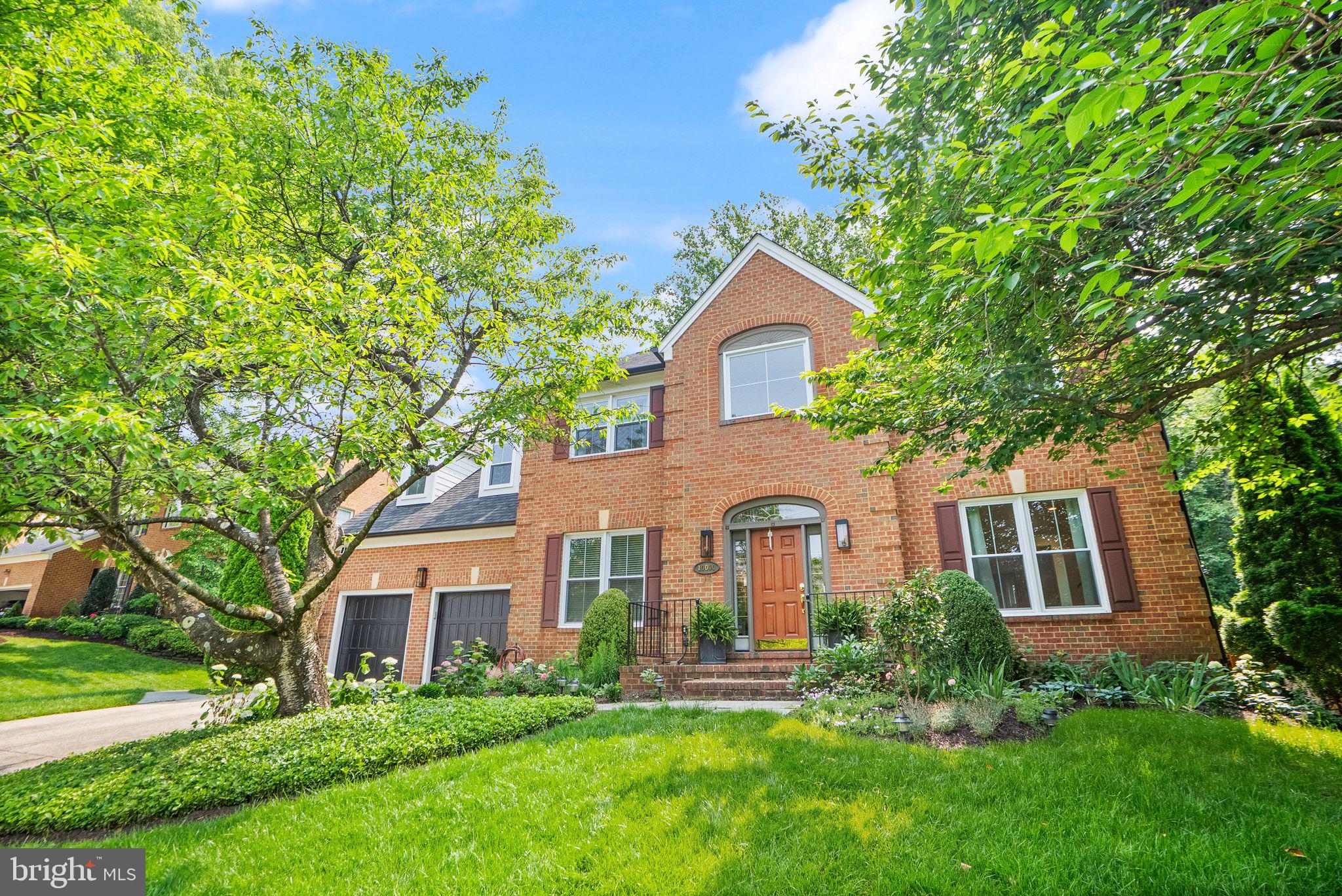 BRADDOCK MANOR - Residential