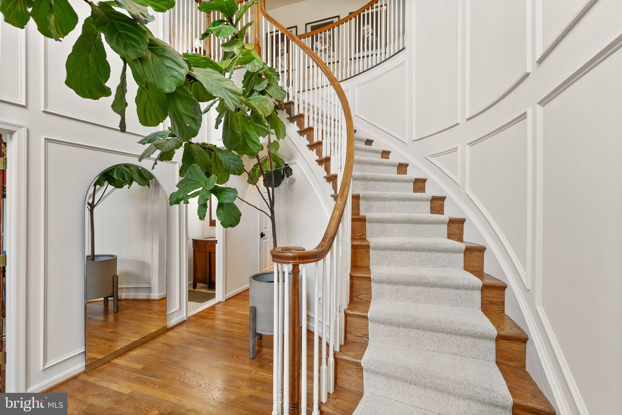 BRADDOCK MANOR - Residential