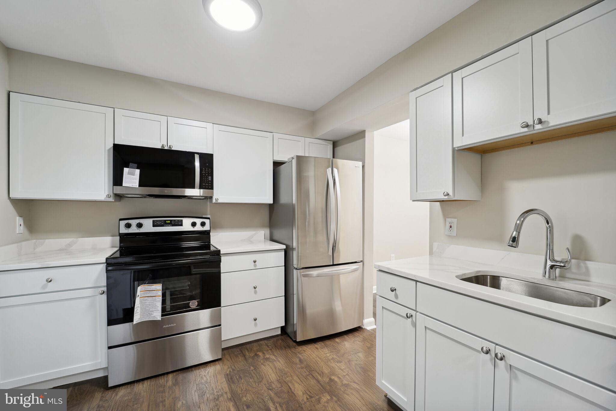 TERRACE TOWNHOME - Residential