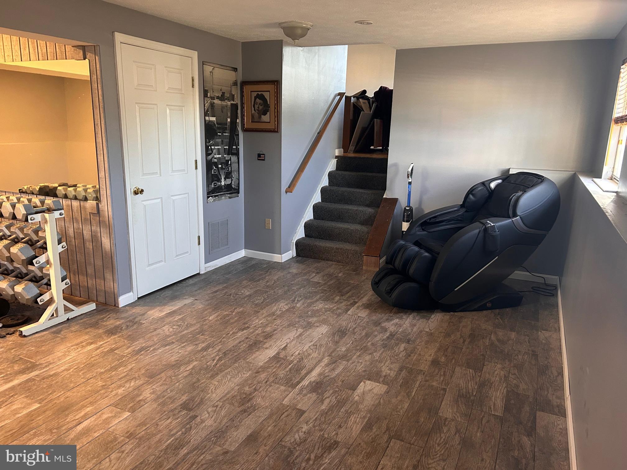 GOLDENTREE - Residential